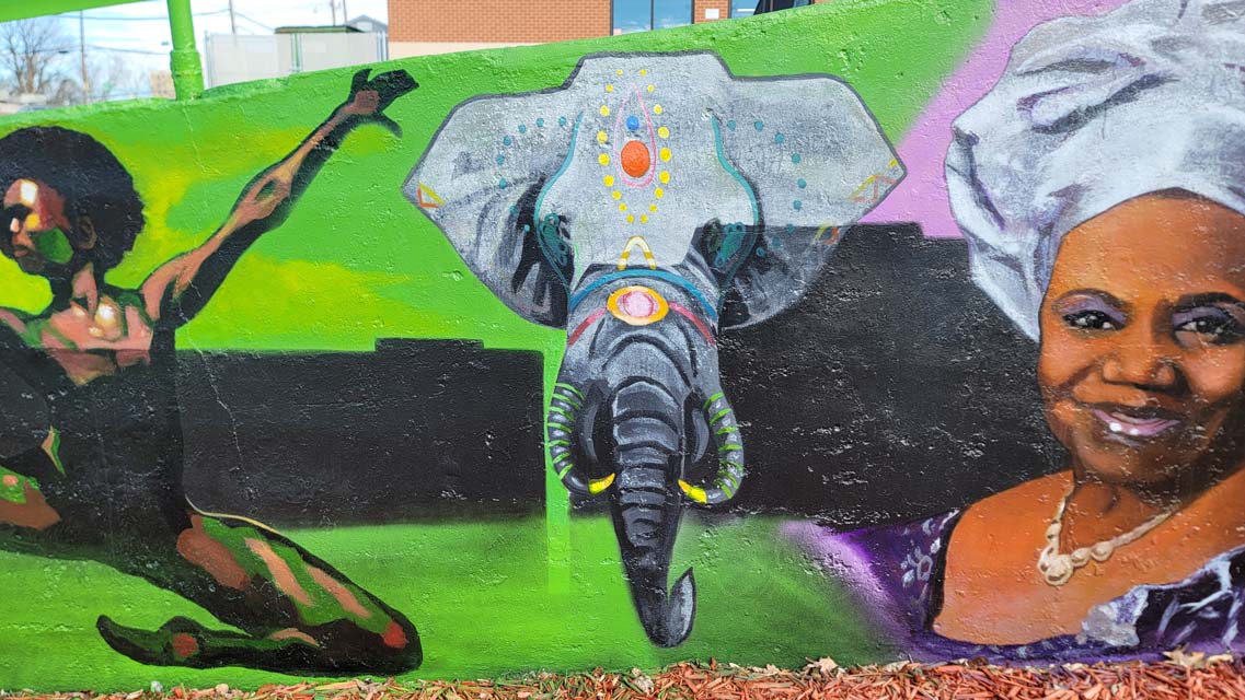 Mural painting of an elephant head